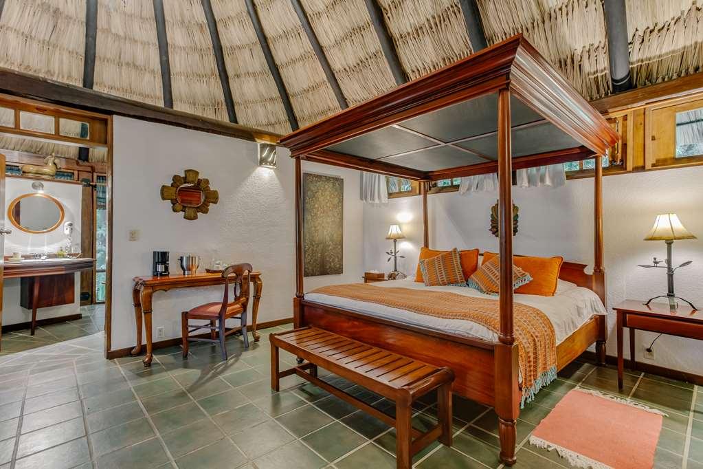 The Lodge At Chaacreek San Ignacio Rum bild