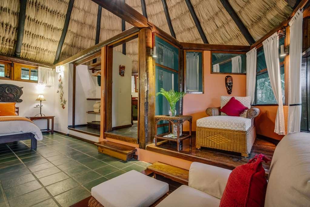 The Lodge At Chaacreek San Ignacio Rum bild