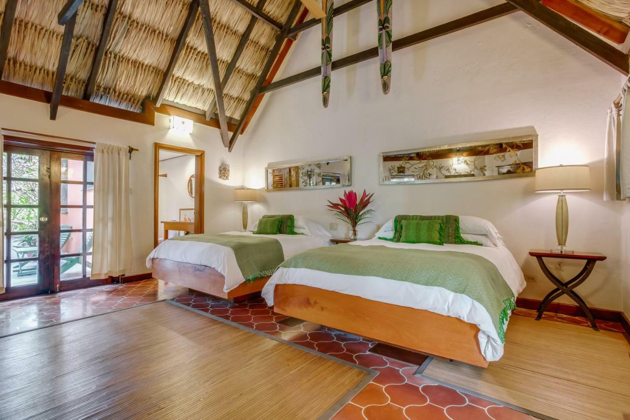 The Lodge At Chaacreek San Ignacio Exteriör bild